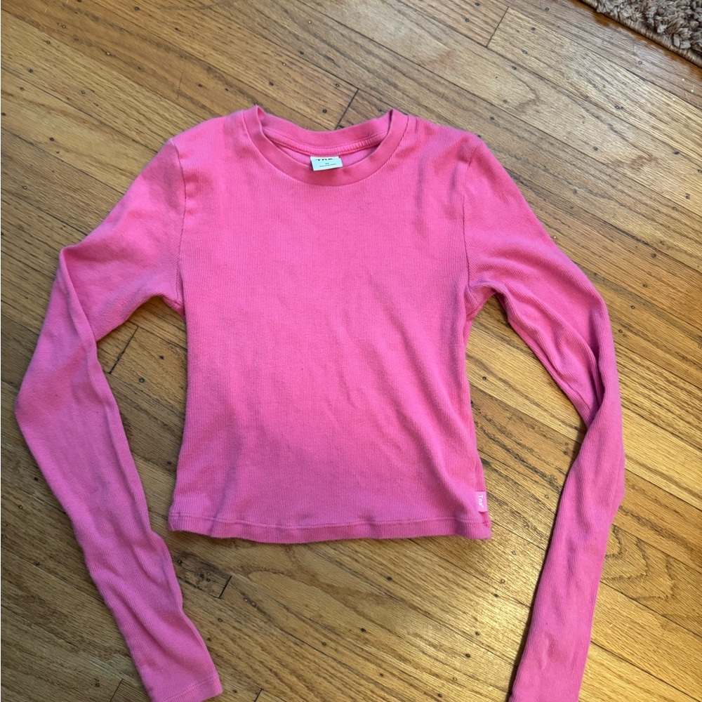 Aritzia TNA Pink Long Sleeve Tee